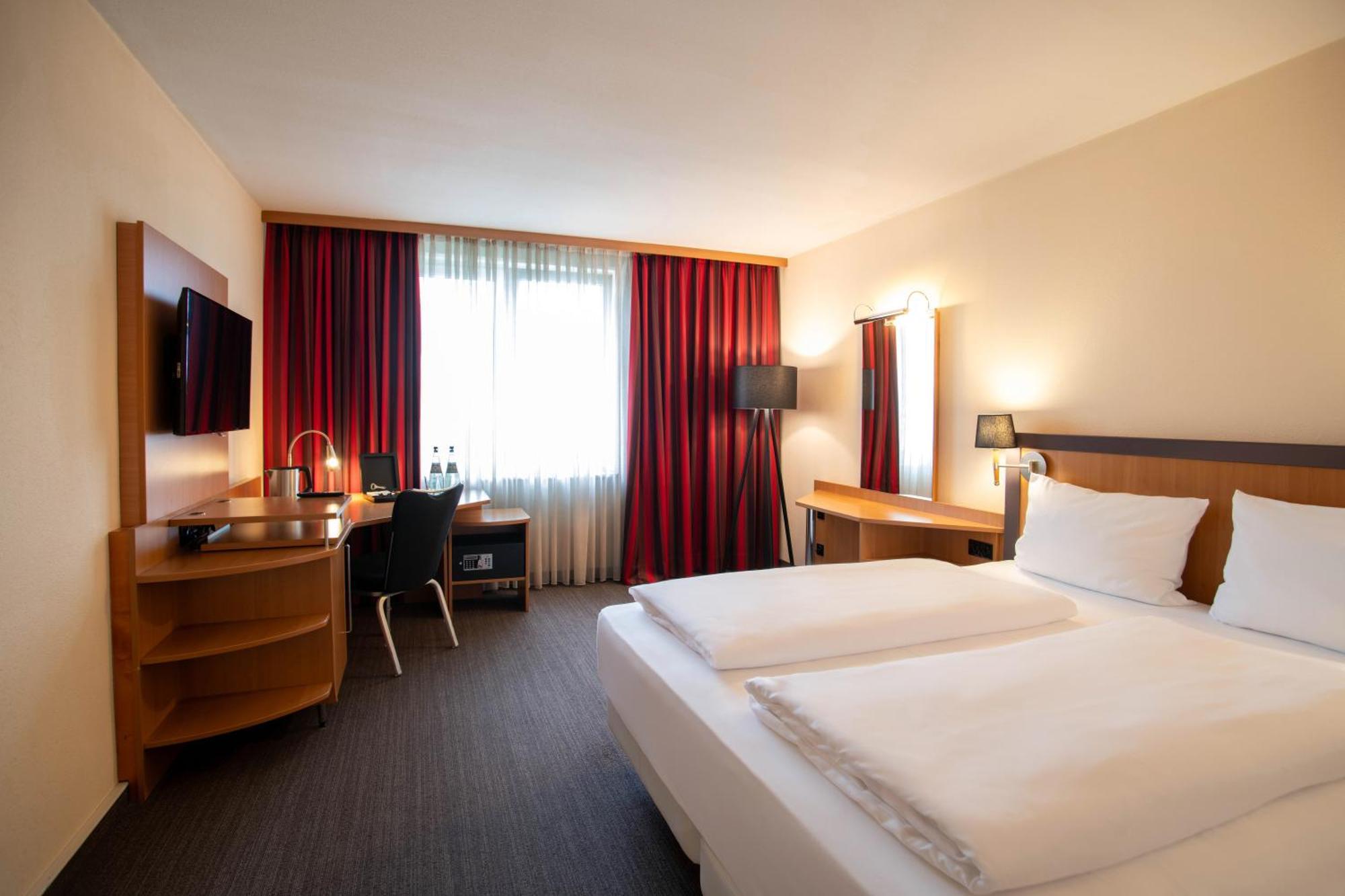 Best Western Conference Airporthotel Frankfurt Moerfelden Bagian luar foto