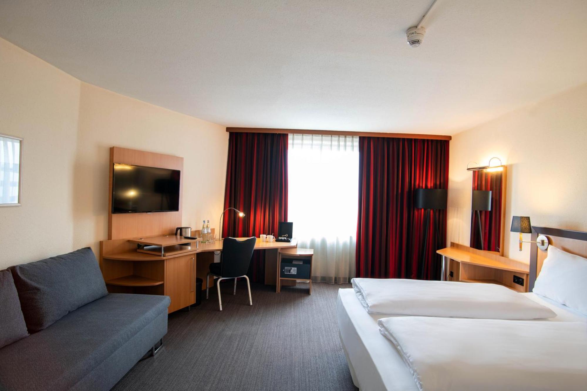 Best Western Conference Airporthotel Frankfurt Moerfelden Bagian luar foto