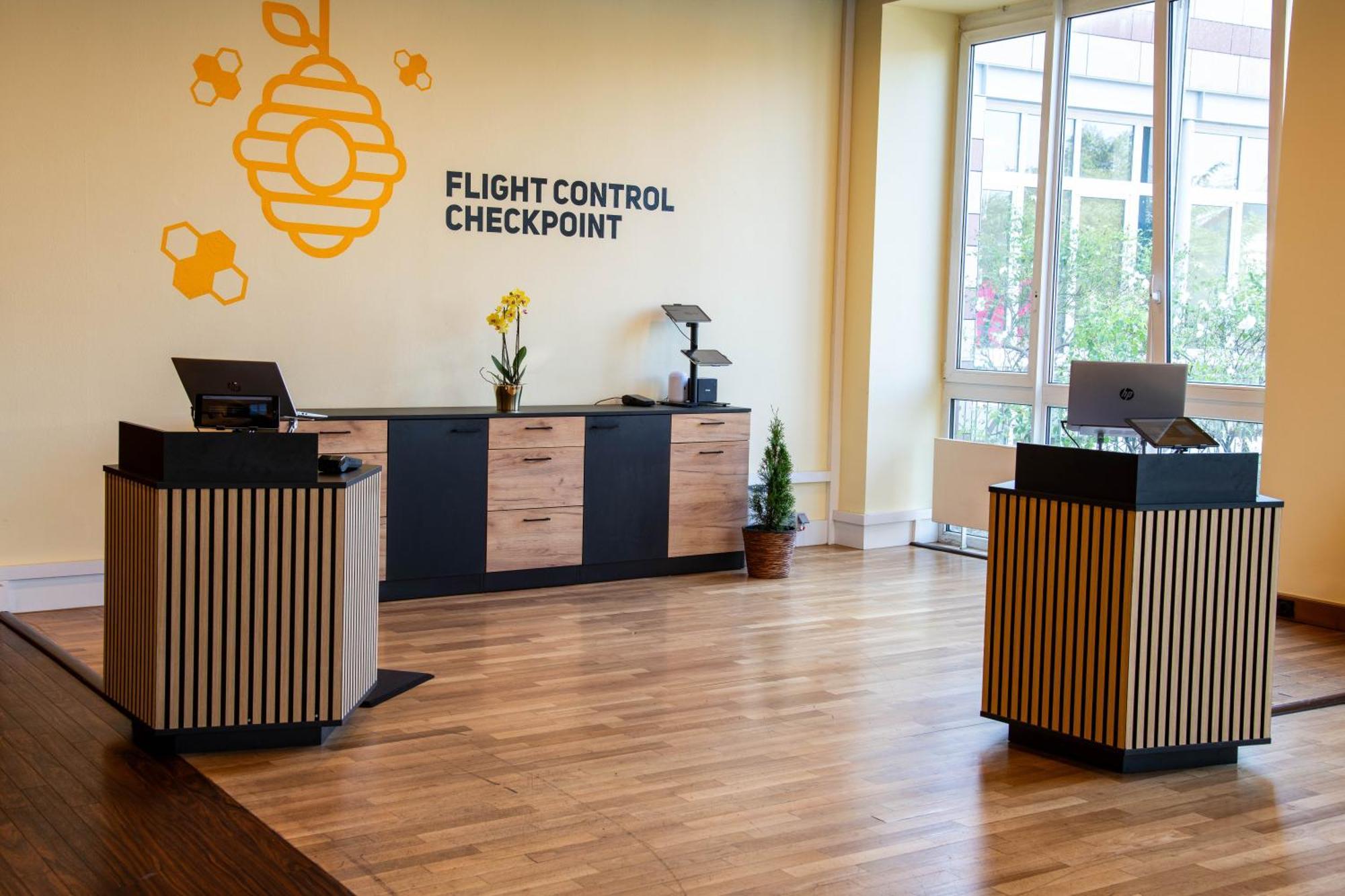 Best Western Conference Airporthotel Frankfurt Moerfelden Bagian luar foto