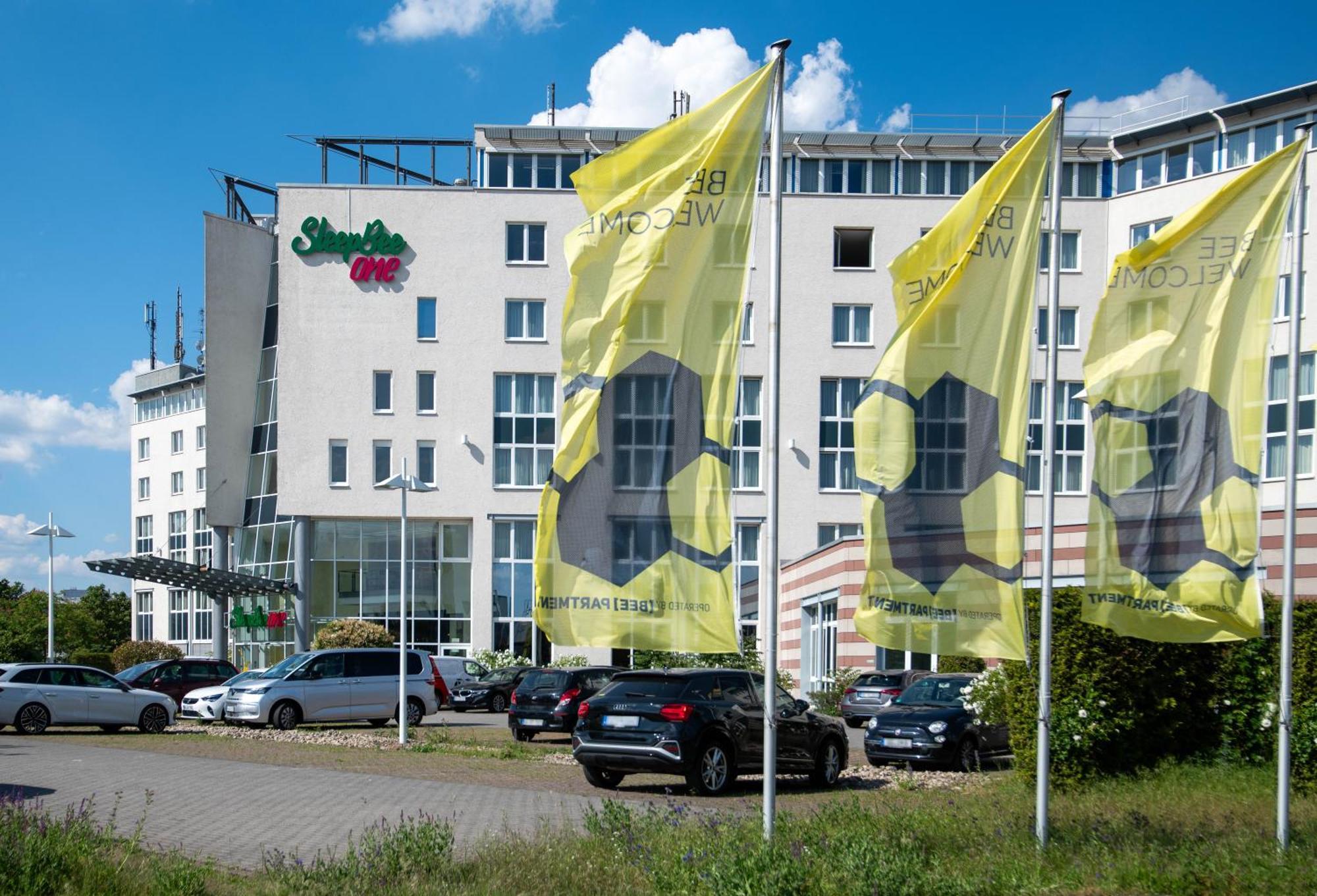 Best Western Conference Airporthotel Frankfurt Moerfelden Bagian luar foto